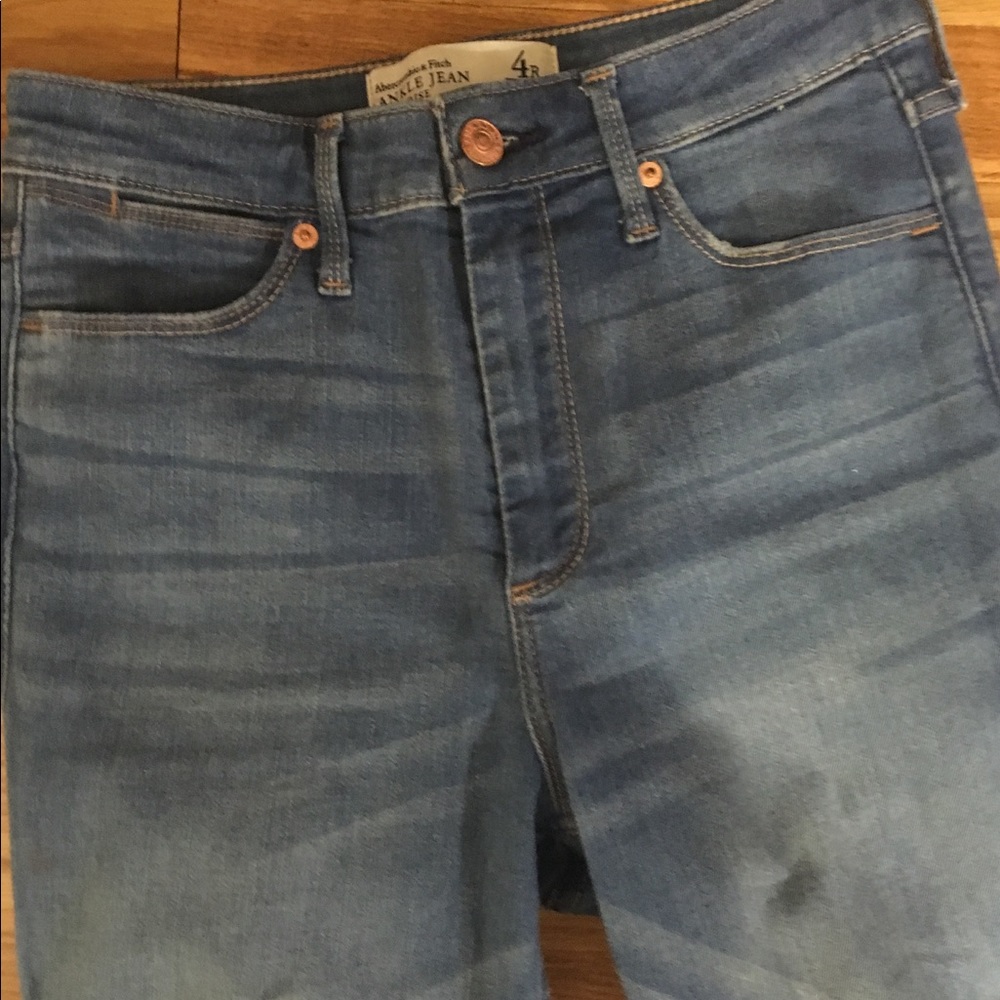 Abercrombie & Fitch high waisted skinny jeans